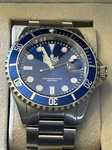 Phoibos Mens PX002B 300M Dive Watch Swiss Quartz W/ Box used needs battery - Picture 1 of 8