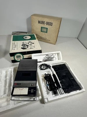 Reproductor de casete de estado sólido ROSS de colección todos los cables compartimento de batería limpio Foto 1 de 4