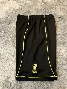 MIAMI HEAT BASKETBALL SHORTS ADIDAS SIZE Large 14/16 Boys Black & Green - Picture 1 of 9