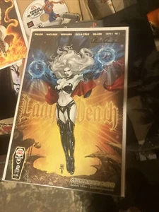 Lady Death Scorched Earth 2 casi nuevo/casi nuevo+ firmado Brian Pulido certificado de autenticidad ataúd comics 2019 - Imagen 1 de 2