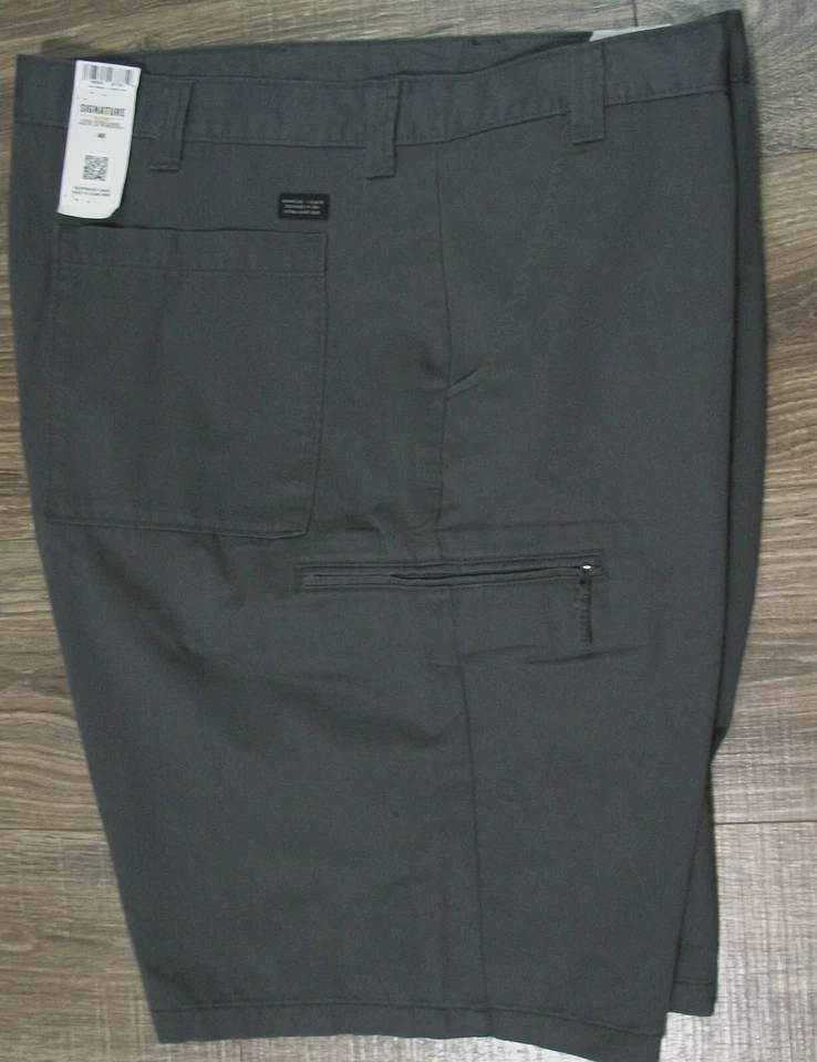 Signature by Levi's Gold Label Utility Shorts 10.5" Gray Size 46