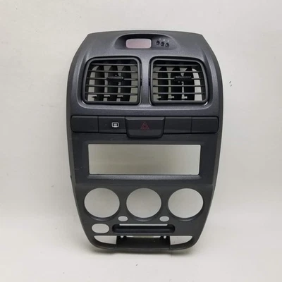 Tapicería de tablero Hyundai Accent 2003 2004 2005 ventilaciones de aire radio clima bisel gris 03-05 Foto 1 de 4