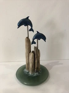 Delfin Skulptur auf Harz und Treibholz Sockel, stehende Ornament Skulptur, - Bild 1 von 3