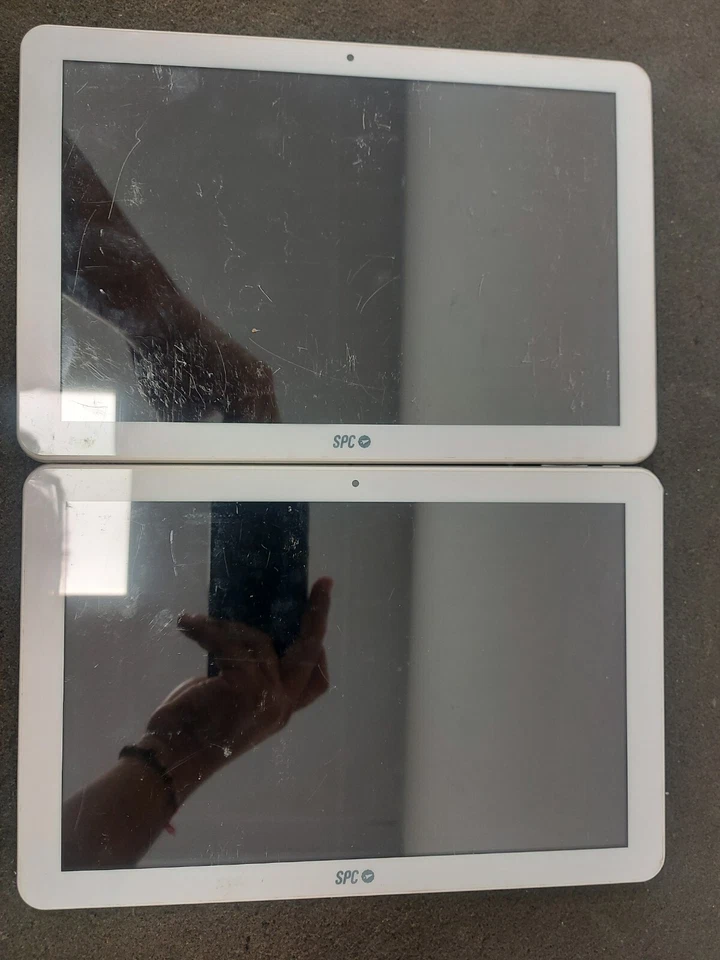 2X Mixed Tablet JobLot Bundle (Damaged/Faulty) For Parts Only — Untested #28 - Image 1 of 4