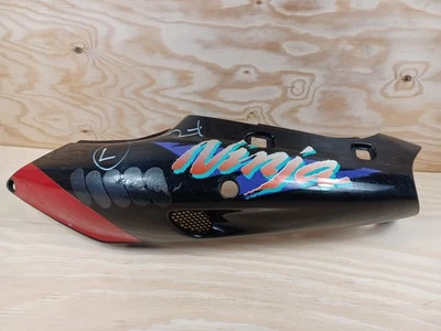 (D) PANEL CARENADO TRASERO ASIENTO TRASERO IZQUIERDO KAWASAKI NINJA ZX9R B 1994-97 Foto 1 de 4