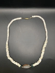 "Collar de colección con caparazón de puka genuino hawaiano con colgantes de piedra 18"" 45 gramos" - Imagen 1 de 13