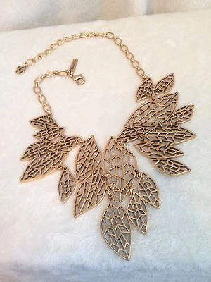 NEW OSCAR DE LA RENTA Russian Gold-Tone LEAF SWIRL Necklace - Image 1 of 4