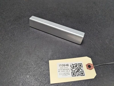 Cubierta trasera riel portaequipajes techo derecho 2023 Infiniti QX60 73830-6SA0A 2022 Foto 1 de 4