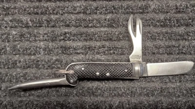 Cuchillo militar Shefield 1939 George Wostenholm I*XL (propiedad familiar) Foto 1 de 4