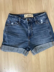 Hollister Size 00/23 Boyfriend High Rise Rolled Up Jeans Shorts - Picture 1 of 7