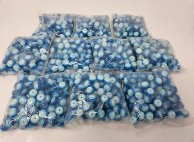 批量 100 件蓝色条纹 12 毫米圆形树脂彩虹珠首饰工艺品 — 第 1/3 张图片