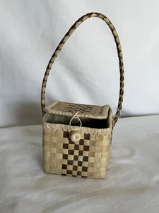 Vtg Tahitian  100% Tahiti Palm Bag 3”1/4 X 3” X 3” - Picture 1 of 6