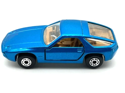 Matchbox MB59 1987 Superfast Blue Porsche 928 Blue Lesney Base Mint - Image 1 of 4
