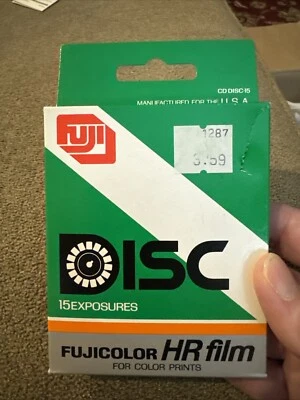 Vintage Fuji Color HR Film CD Disc 15 Exposures Sealed Exp. 1988 (JL) - Image 1 of 2