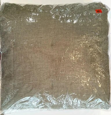 Pottery Barn Belgian Linen Waffle Weave Quilt FULL/QUEEN in  Loden green - Image 1 of 3