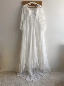 Wedding Bridal Long Sleeve Maternity Friendly White Lace Padded Dress With Train - Picture 1 of 20
