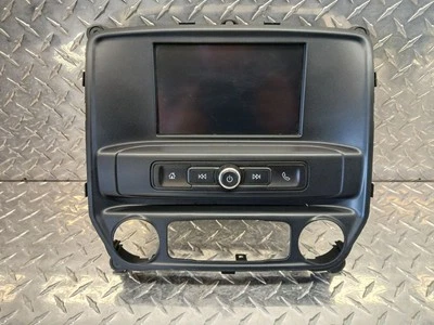 PANEL DE CONTROL SILVERADO SIERRA 17-19 CON PANTALLA  Foto 1 de 4