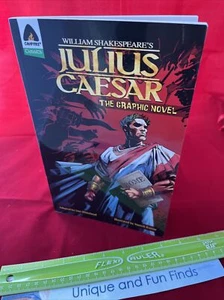 Julius Caesar: The Graphic Novel [Campfire Graphic Novels] - Picture 1 of 3