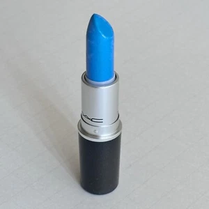 MAC LUSTRE LIPSTICK in BLAST O’ BLUE*** - Picture 1 of 15
