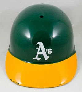Vintage Oakland As Athletics 1969 Plastic Full Size Batting Helmet MLB Laich USA - Picture 1 of 6