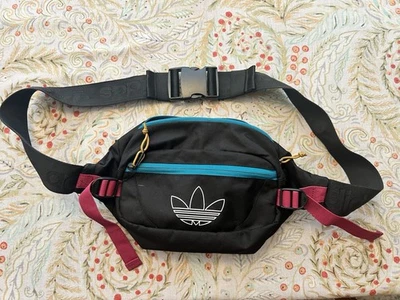 Bolsa tiracolo Adidas multicolorida XL para homens/mulheres/ginástica - Imagem 1 de 4