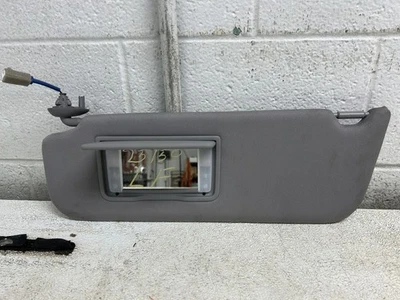 2024 HONDA ODYSSEY Driver Left Side Gray Cloth Sun Visor W/Lighted Mirror - Image 1 of 4