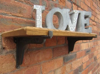 ESTANTES HECHOS A MANO DE MADERA MACIZA DE ROBLE Estante rústico Soportes de estante de hierro fundido Foto 1 de 4