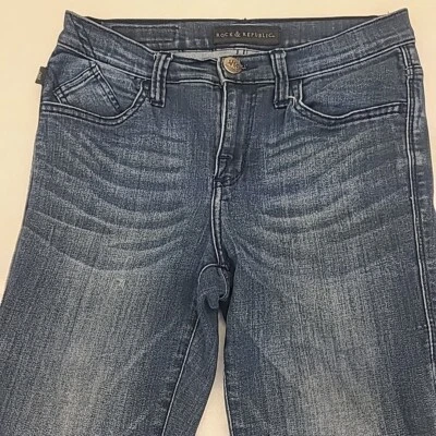 Jeans Rock & Republic para mujer 4 azules Kendall pierna recta tiro medio denim oscuro Foto 1 de 4