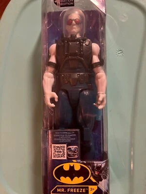 DC漫画蝙蝠侠先生 冻结 12 英寸可动人偶带 Blaster Spin Master — 第 1/3 张图片