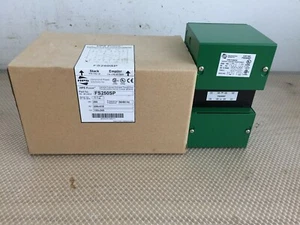 TRANSFORMADOR DE USO GENERAL HAMMOND POWER SOLUTIONS FS250SP..26 - Imagen 1 de 3