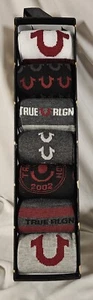 True Religion 7er-Pack Crew-Socken schwarz grau weiß Logodrucke Geschenkbox KOSTENLOSER VERSAND - Bild 1 von 6