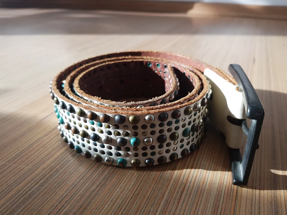 DIESEL Gürtel Damen Echtleder mit Metallösen 105cm Gesamtlänge - Bild 1 von 4