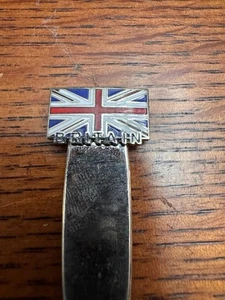 Vintage Souvenir Spoon Collectible Britain - Picture 1 of 3