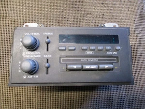 1994-97 Chevy GMC S10 Blazer Jimmy Complete AM FM Cassette Radio 16194955 - Picture 1 of 1