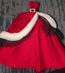 Vestido Barbie Navidad Santa VACACIONES 2007 ROJO BLANCO Piel/NEGRO Encaje VESTIDO DE MODA - Imagen 1 de 5