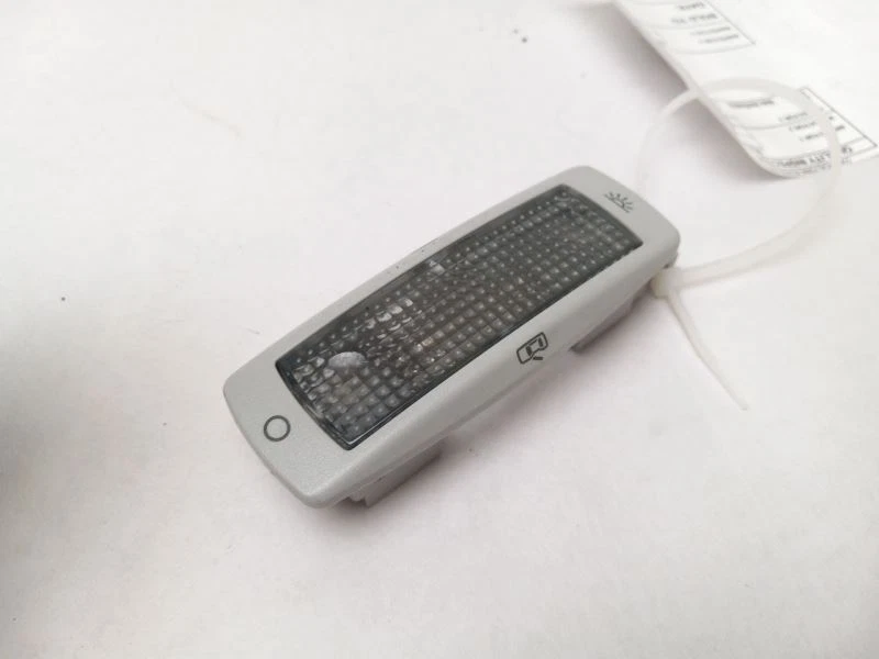 LÁMPARA LUZ MAPA DOMO TRASERO INTERIOR PARA VOLKSWAGEN BEETLE GL 1998-2010 Foto 1 de 4