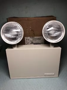 NEW Thomas & Betts Emergi-Lite 12LSM36-2 12V Steel Battery Unit NEW IN BOX - Picture 1 of 9