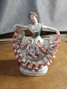 Beautifully Perfect Dancing Lady Figurine or Statue - Picture 1 of 5