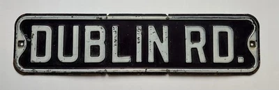 vintage DUBLIN RD. Letrero de calle de metal negro blanco 2 pies x 6 pulgadas Irlanda irlandesa Foto 1 de 4