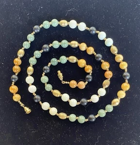 Collar con cuentas de oro de 10K, jade nefrita anudado a mano multicolor, 28 pulgadas - Imagen 1 de 10
