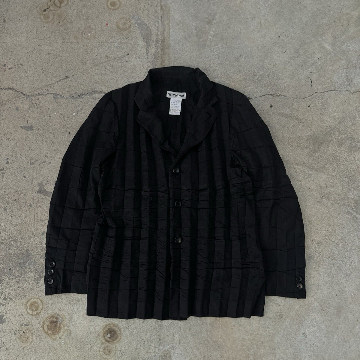 ジャケット・アウター ISSEY MIYAKE FW1995 Quilted Blazer ISSEY MIYAKE FW1995 Quilted Blazer