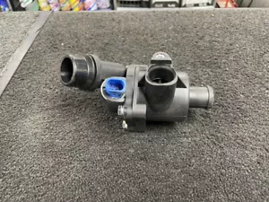 AUDI A4 B6 B7 A6 B5 VW PASSAT THERMOSTAT HOUSING 06B121111K BRAND NEW - Picture 1 of 5