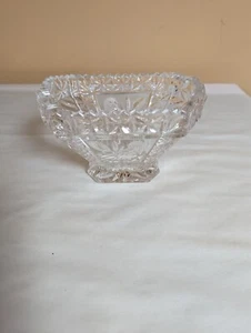 Raro De Colección Hofbauer Byrdes Plato de Cristal Borde Diente de Sierra Seis Caradas - Imagen 1 de 6
