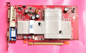 Sapphire X550 Silent Video/Graphics Card 128MB DDR PCIe VGA/TVO/DVI-D - Picture 1 of 7