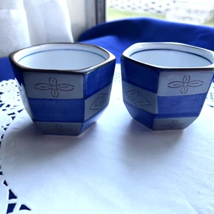 Arita Ware Japan Hexagon Bowls, White And Blue, 3.25”diam X 2.25”high Set of 2 - Picture 1 of 10