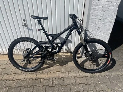 Neues/unbenutztes Specialized Demo 7 II, mit Fox DHX 5,0, Saint 203 mm Bremsen  - Bild 1 von 4