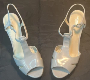 Naturalizer Womens "MONTEE" Silver Leather Slingback Dress Sandals - Size 11M - Picture 1 of 6