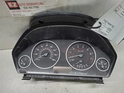 Base de velocímetro 13-18 MPH con pantalla frontal para BMW 330i MPN: 62106804969 Foto 1 de 4