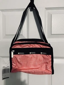 BNWT LE SPORTSAC GABRIELLE EAST WEST BOX CROSSBODY BAG DAHLIA DENIM - Picture 1 of 10