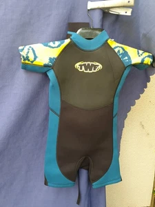 TWF Alter 5-6 Jahre Nassanzug Wavewear Shorts Neoprenanzug Wasserskibekleidung Badeanzug - Bild 1 von 7